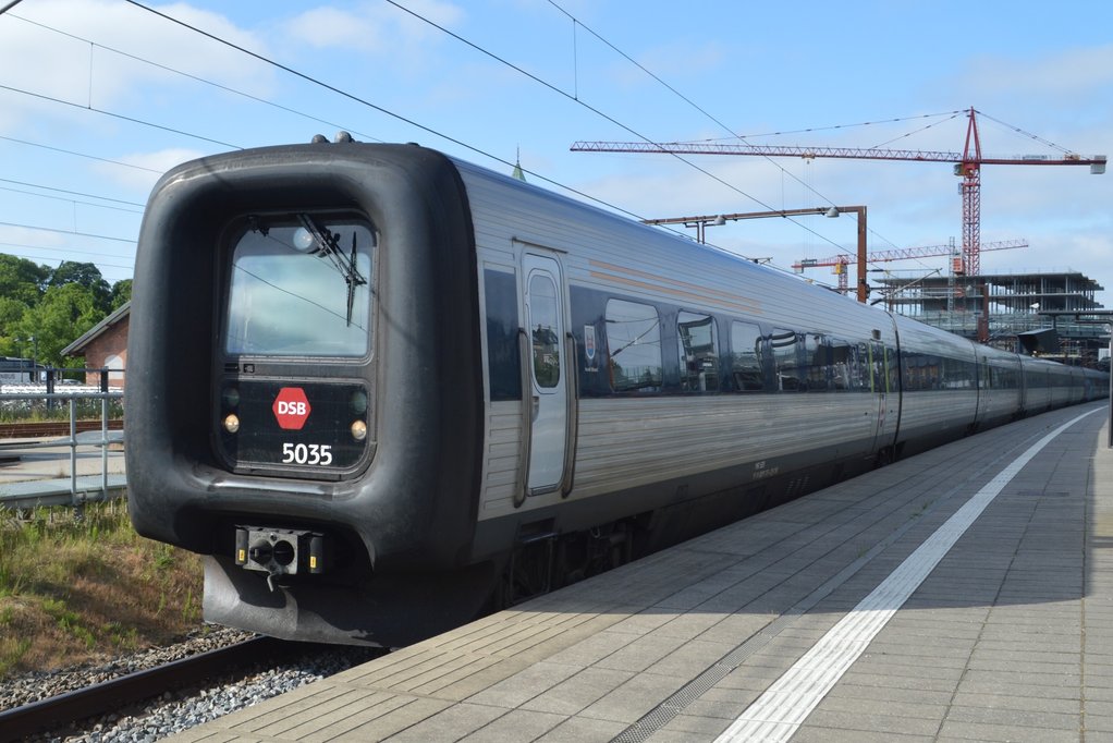 Togsæt 35 - Harald Blåtand ved Østerport den 12. juni 2018